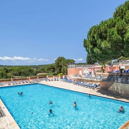 Κάμπινγκ Parc Montana *