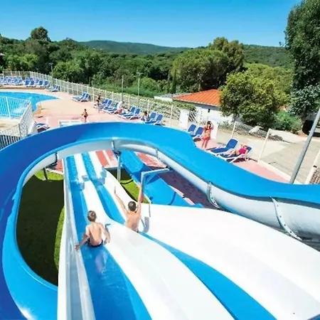Parc Montana Κάμπινγκ *